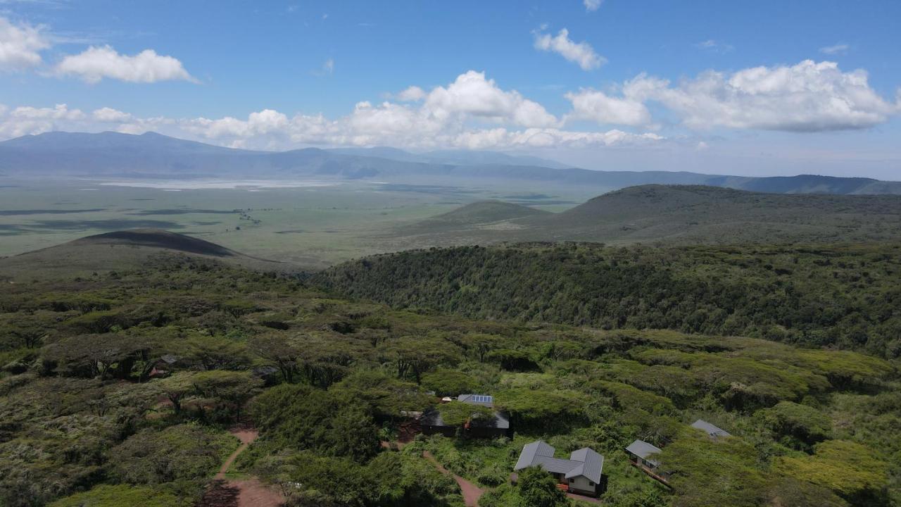 Lions Paw Ngorongoro Hotel Buitenkant foto