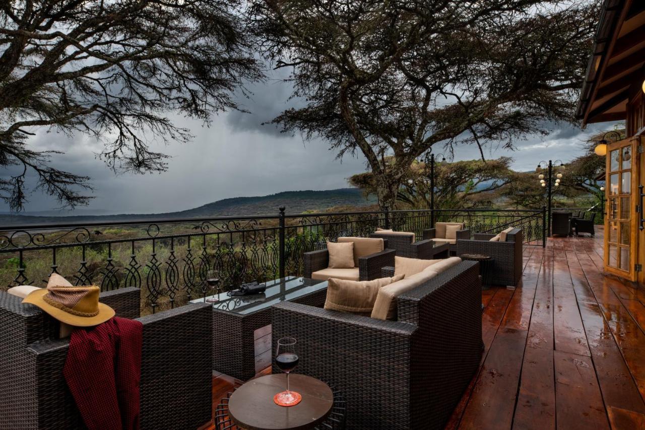 Lions Paw Ngorongoro Hotel Buitenkant foto