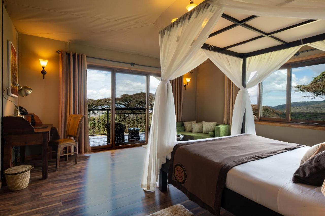Lions Paw Ngorongoro Hotel Buitenkant foto