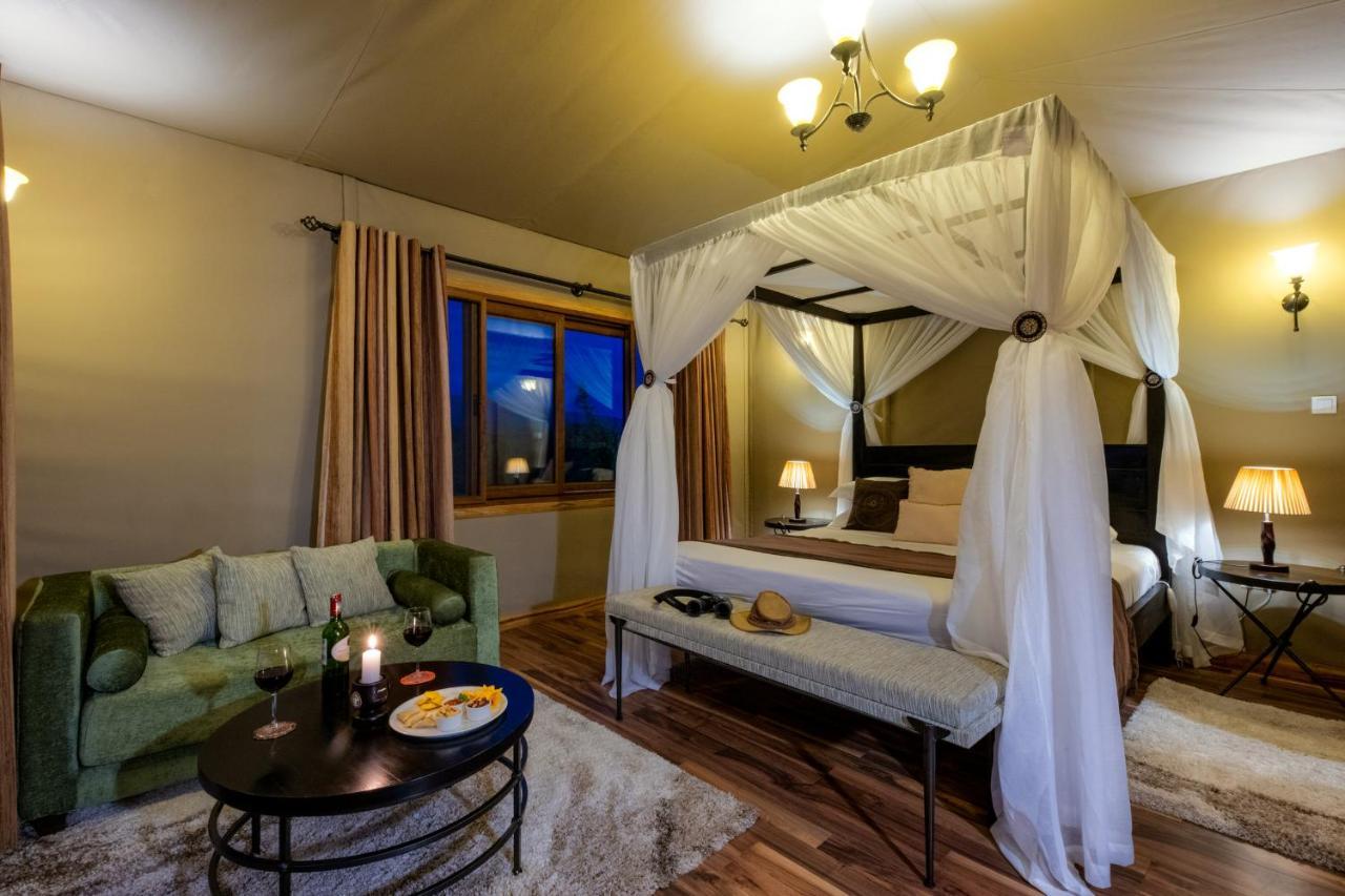 Lions Paw Ngorongoro Hotel Buitenkant foto