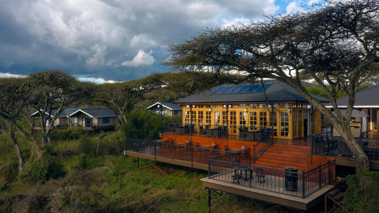 Lions Paw Ngorongoro Hotel Buitenkant foto